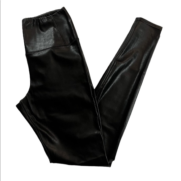Wilfred Free Daria Vegan Leather Black Leggings size Small - Picture 4 of 16